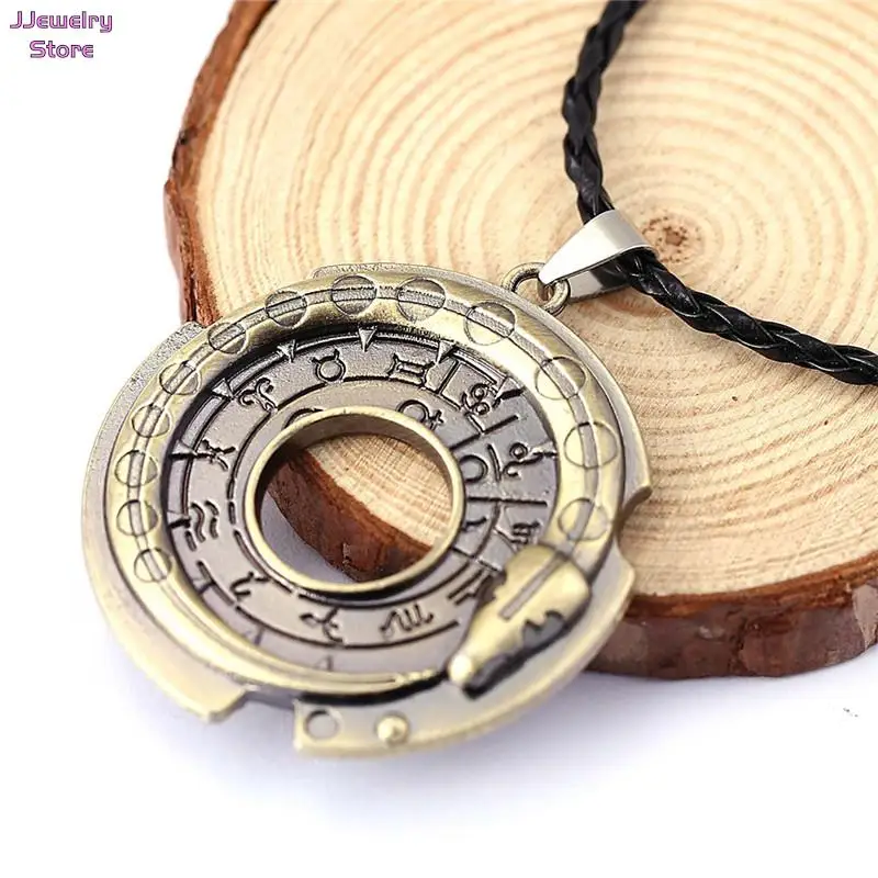 1pc Trendy Unisex Metal Jewelry Amulet Pendant Necklace Lucky Protective Talisman