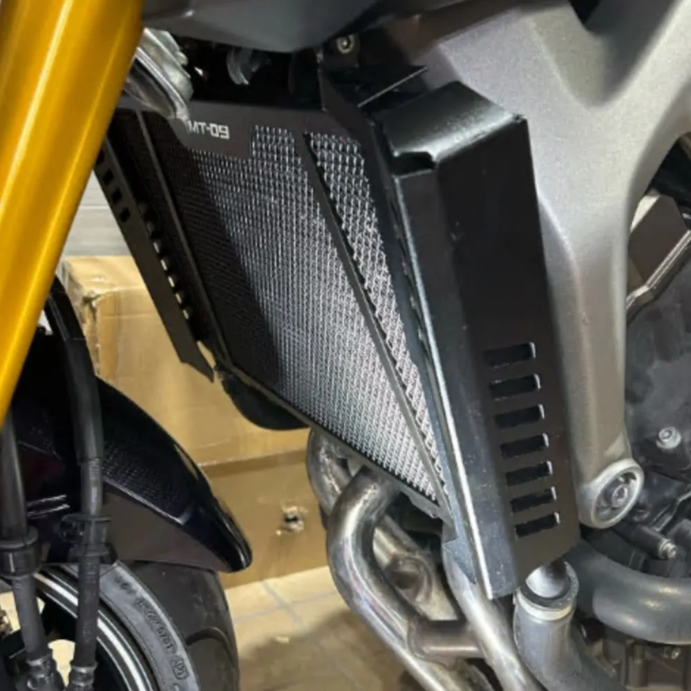 

For Yamaha MT09 MT 09 FZ09 FZ 09 2014 - 2016 2017 Motorcycle Accessories Radiator Grille Side Cover Grill Protector Guard Parts