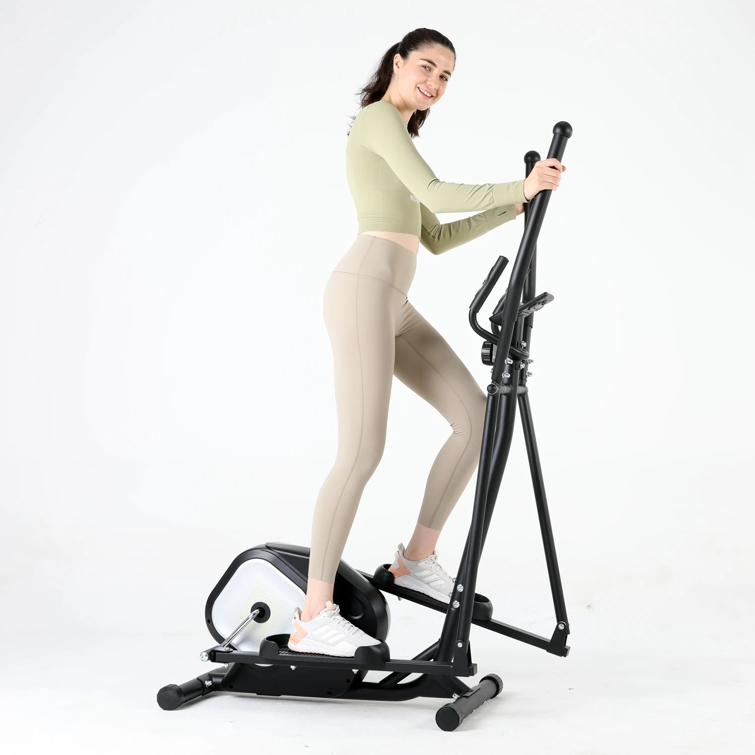 Machine elliptique d'entraîneur de croix de Chine de vélo d'entraîneur elliptique magnétique à la maison professionnelle à vendre nouvellement