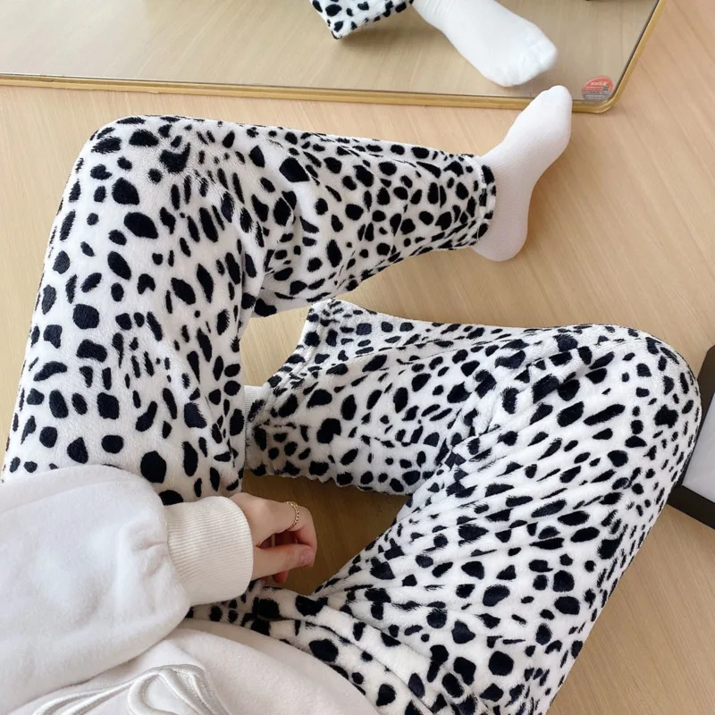 Fashion Flannel Leopard Print Sleepwear Women Loose Warm Cute Pajama Autumn Winter  Casual Long Plush Pants Home Clothing Female