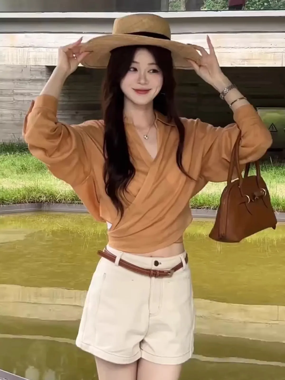 

Pure Desire Sexy Cross V-Ne Thin Long Sve irt Women's 2025 New Summer Slim ort Length Sun Protection Top