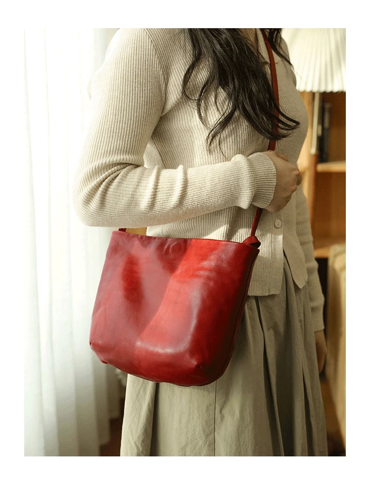 Designer handmade vegetable tanned cowhide women's shoulder bag minimalist vintage luxury genuine leather ladies crossbody bag
