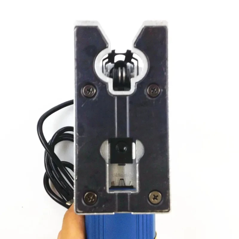Scroll Saw Cutting Machine