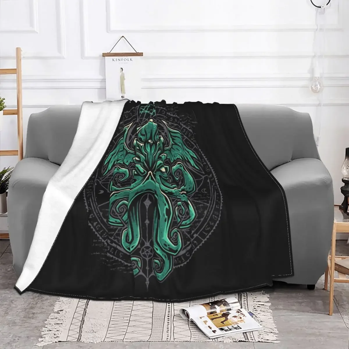 Great Cthulhu Fuzzy Blankets Lovecraft Occult Horror Customized Throw Blanket for Sofa Bedding Lounge 125*100cm Rug Piece