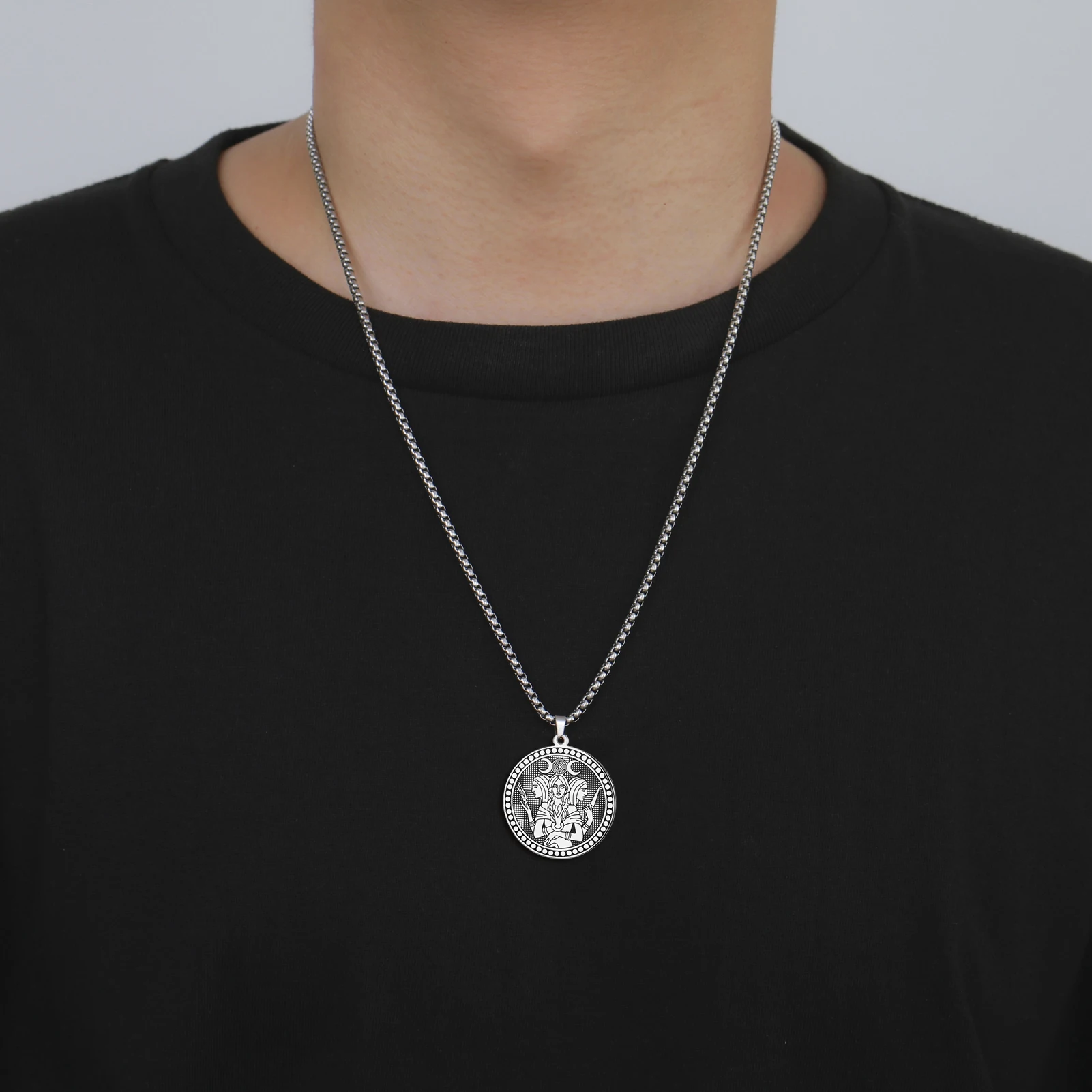 Kkjoy Hecate Triple Moon Goddess Anhänger-Halskette, Edelstahl, Hexerei-Amulett, Kette, okkulter Schmuck, Geschenk für Männer und Frauen – Detail 6