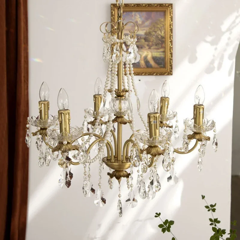 Imagem -06 - Francês Retro Cristal Pérola Lustres Luxuoso Latão Villa Sala de Jantar Vela Luzes Pingente Iluminação Quarto Lustre Lâmpadas