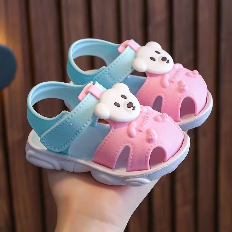 아기신발Baby Girls Boys Sandals 2023 Summer Toddler Closed Toe Little Bear Beach Shoes Newborn First Walkers Breathable Flat Sandals