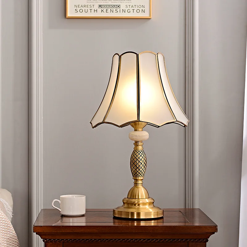 */*European Desk Lamp Bedroom Bedside Lamp All Copper French American High-end Master Bedroom Decoration Retro Wind Bedside Tabl
