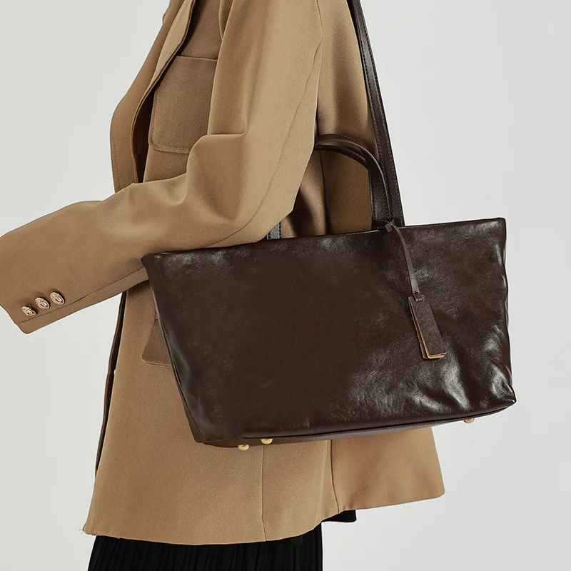 

Women Cow Leather Classic Shoulder Bags Ladies Fashion Natural Cowhide Bag Female Large Capacity Design Luxury Commuting Handbag