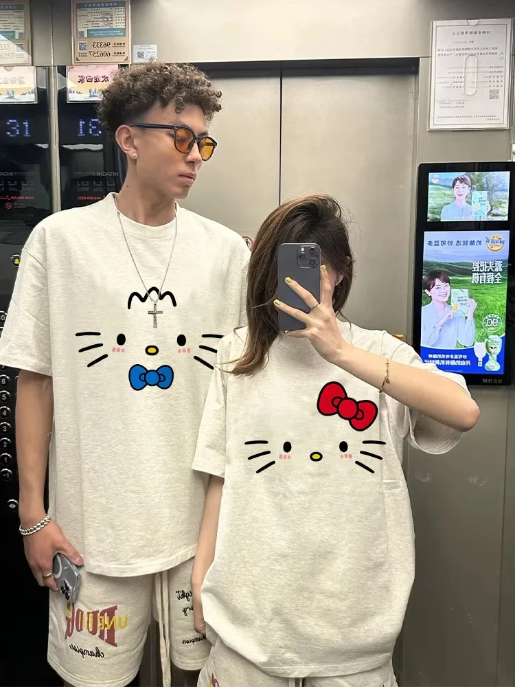 زوجين تي شيرت 2025 جديد مرحبا كيتي قصيرة الأكمام الصيف القطن الخالص موضة الاتجاه Harajuku عادية الأسرة الوالدين والطفل الزي #1