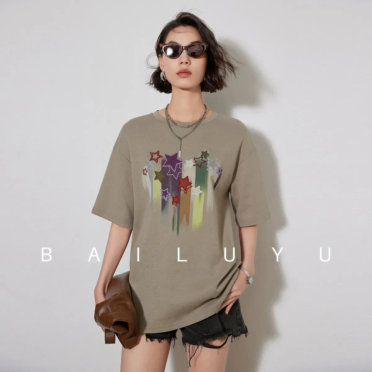 LOUIS YAO Women T-shirt 2024 Summer New Round Neck Short Sleeve Loose Fit Casual Drop Shoulder Sleeve Print Fashionable Chic Top