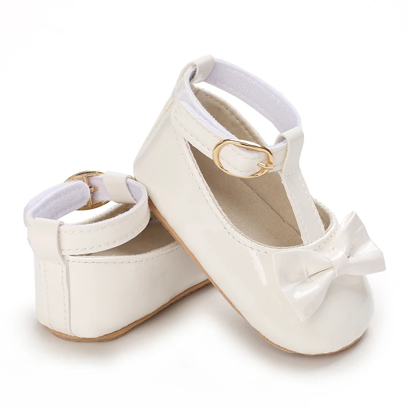 أحذية الأميرة الجديدة للربيع/الصيف للفتيات الصغيرات بعمر 0-1 سنة أحذية جلدية للأطفال ذات نعل ناعم