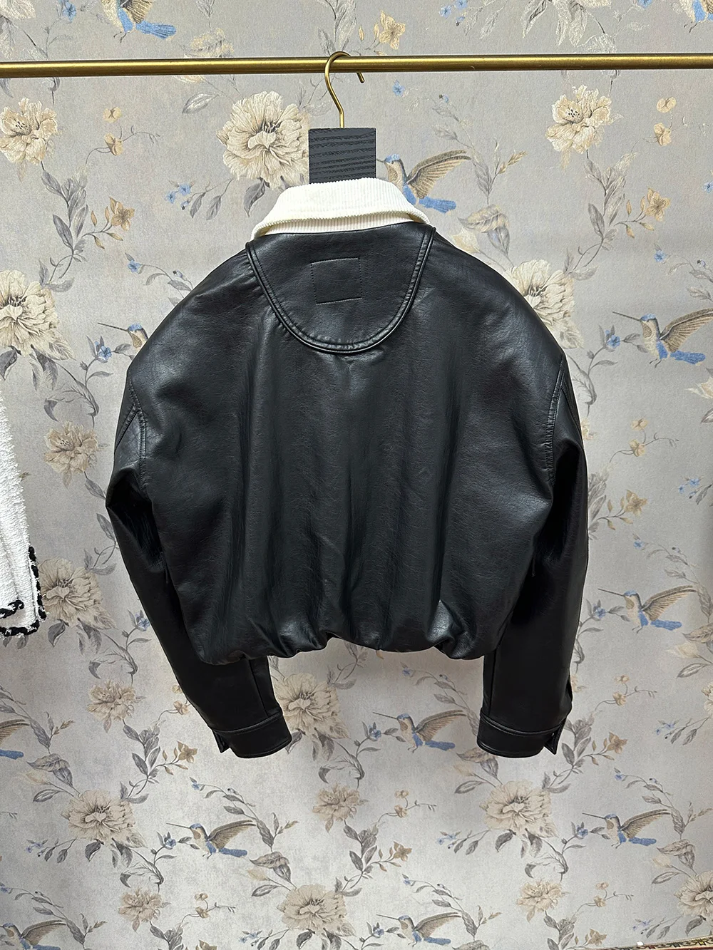 Retro Fake Two-Piece Stitching Contrast Color Lapel Drop Shoulder PU Leather Jacket Long Sleeve Cropped Loose Motorcycle Jacket