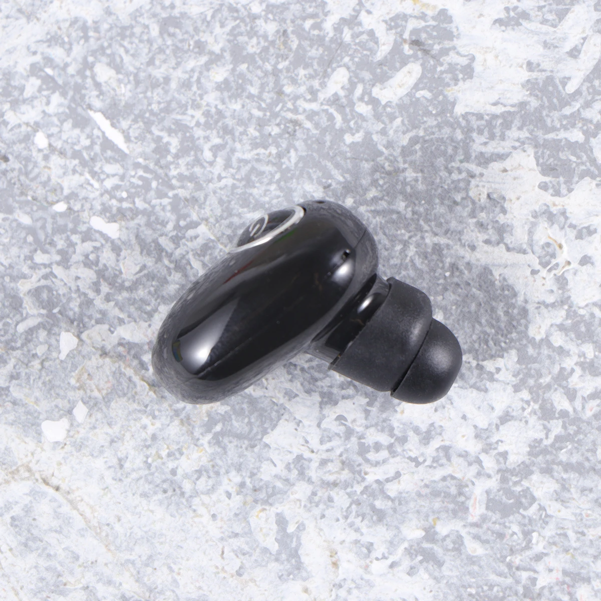 

Wireless Earbuds Headphones Ergonomic Design Stable Transmission HD Calling Mini Earphones Charging Case Lightweight