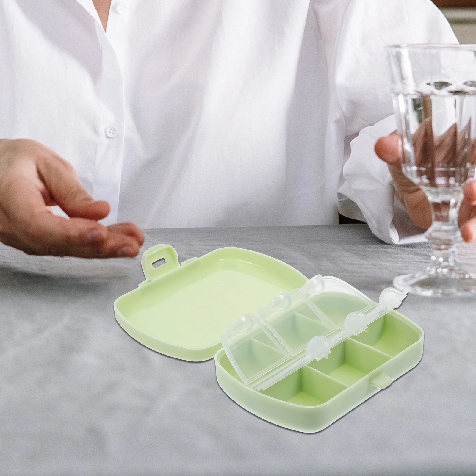 

3Pcs Portable Medicine Organizer with Multiple Compartments Sealed Design for Daily Travel Office Use Compact Pill Box Storage