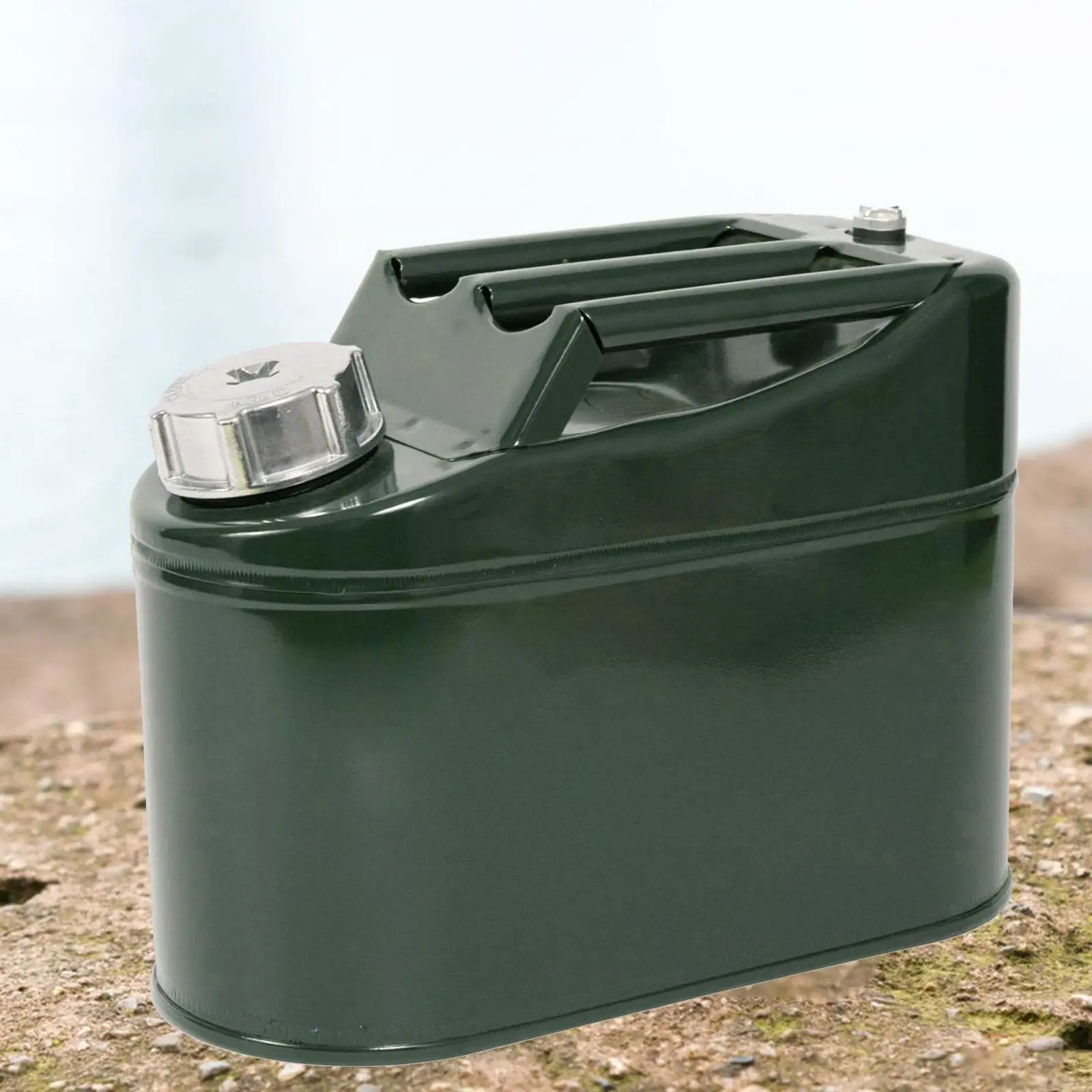 5L Metal Petrol Can Gasoline Tank Green Multifunctional Good Sealing for Vehicles Emergency Backup 28x28x13cm Oil Storage Barrel