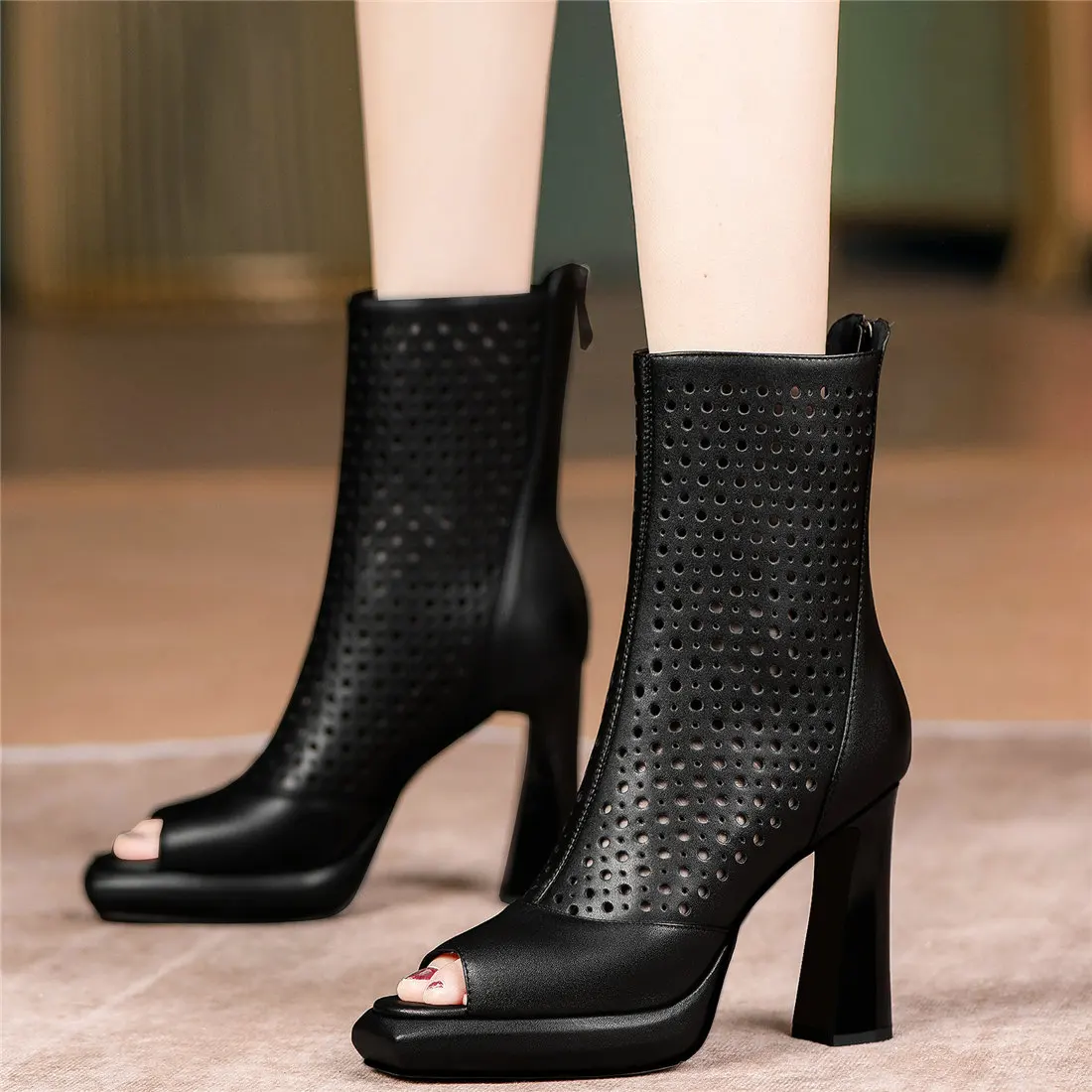 

High Top Punk Sandals Women Genuine Leather High Heel Motorcycle Boots Female Hollow Peep Toe Platform Pumps Summer Casual Shoes