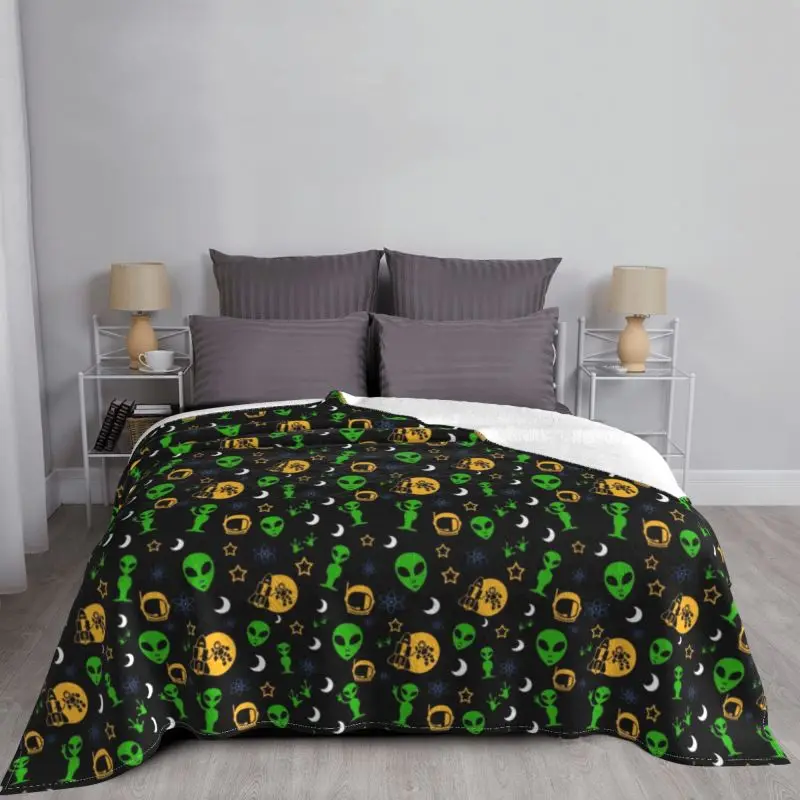 Alien Und UFO Space Star Muster Decke Warme Fleece Weiche Flanell Werfen Decken für Bett Sofa Reise Frühling