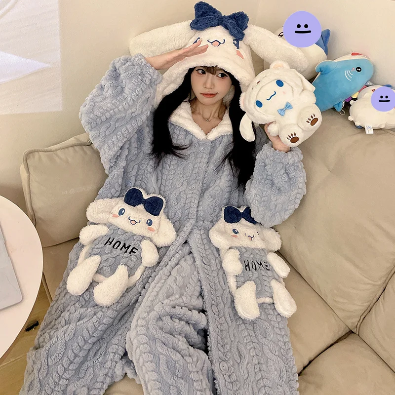 

Sanrio Cinnamoroll Pochacco, новый женский пижамный комплект из кораллового флиса с капюшоном, осенне-зимний утолщенный длинный домашний костюм с героями мультфильмов
