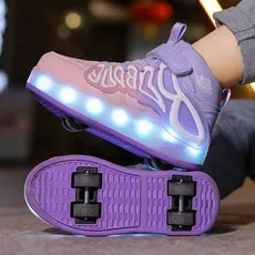 Sepatu roda anak laki-laki perempuan, sneaker olahraga 4 roda lampu Led hadiah permainan luar ruangan