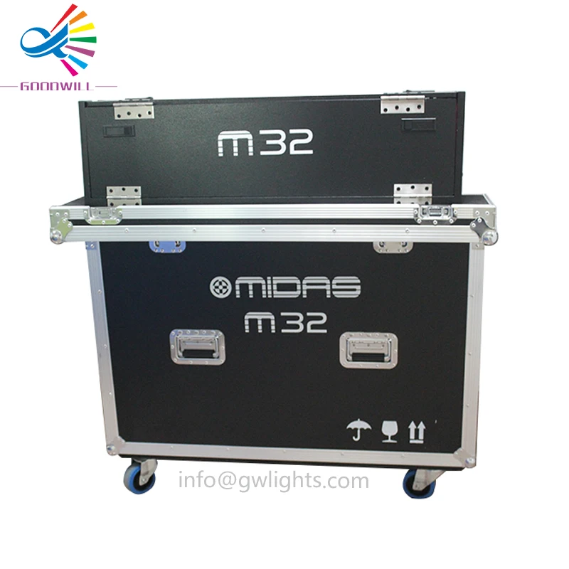 Flight Case idraulico a vibrazione stradale impermeabile e ignifugo per cassa Mixer Midas M32