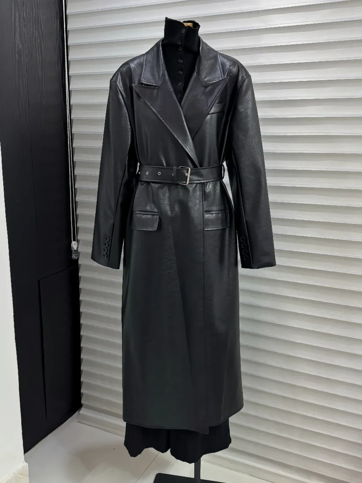 Autumn PU Leather Long Trench Coat Women with Belt Turn Down Collar Long Sleeve Windbreaker Fashion Chic Brown Overcoat