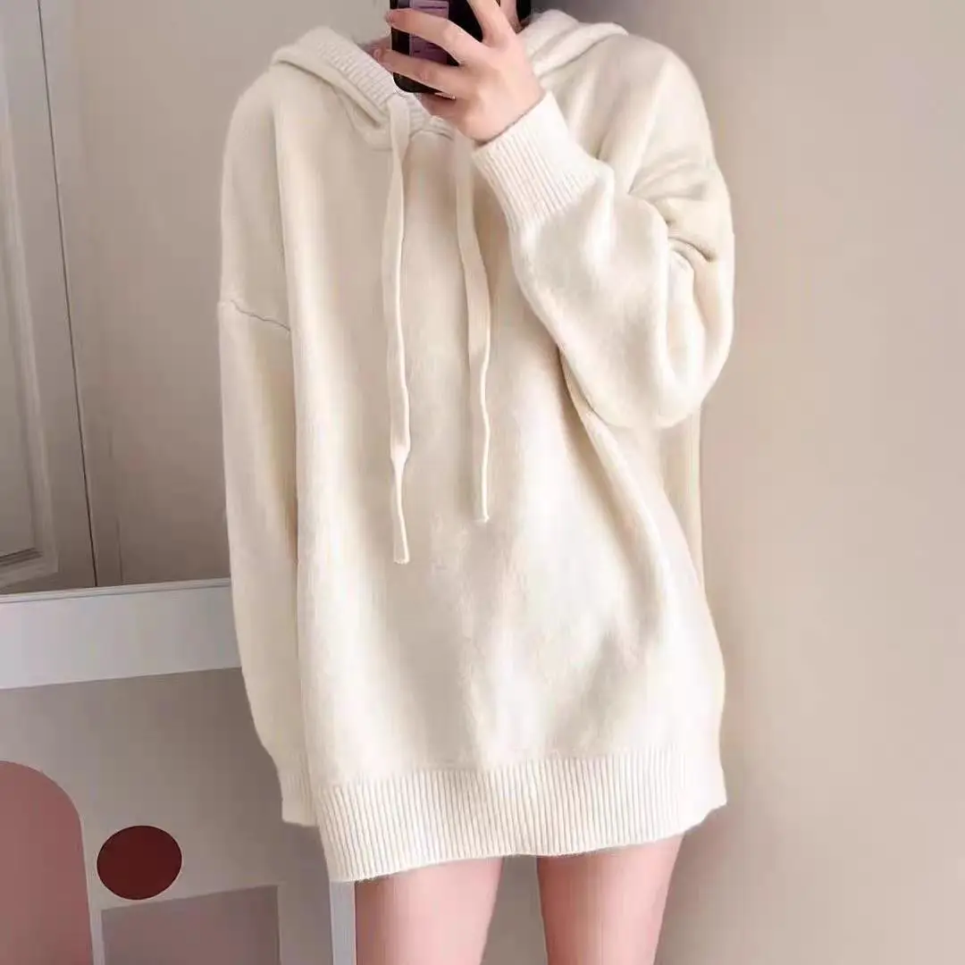 스웨터 점퍼 풀오버 여성 터틀넥 태슬 알트 스타일 스트리트 어반 Y2K 패션 알터너티브 씬 서브컬쳐 겨울 청소년