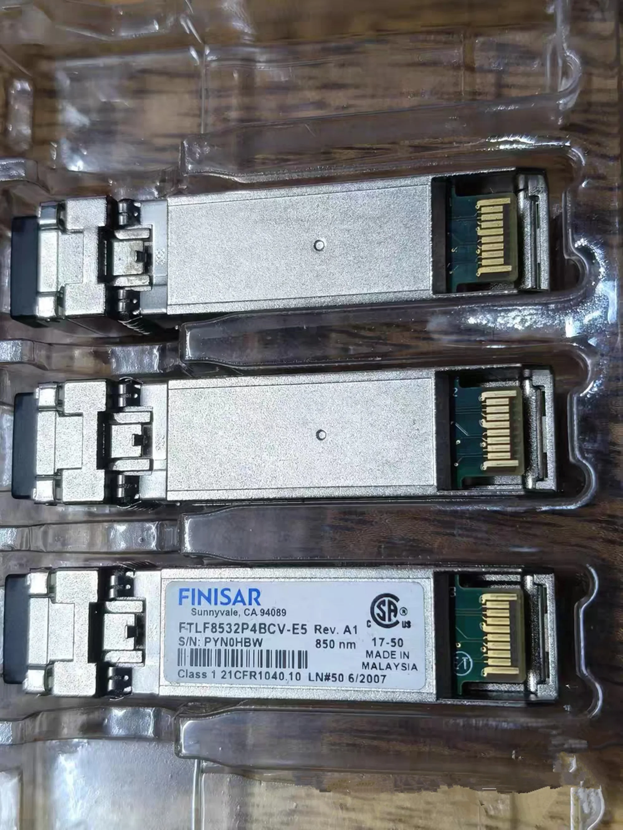 Finisar Fiber Transceiver SFP 32g Switch Adapter FTLF8532P4BCV-E5 850NM 32GB Universal Optical Fiber Module