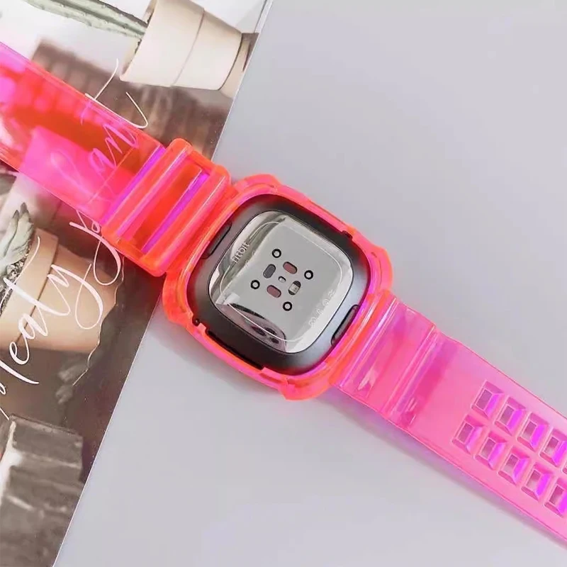 حافظة + حزام جليدي شفاف لـ Fitbit Versa 3 / 4 معصمه سيليكون سوار بديل شفاف لساعة Fitbit