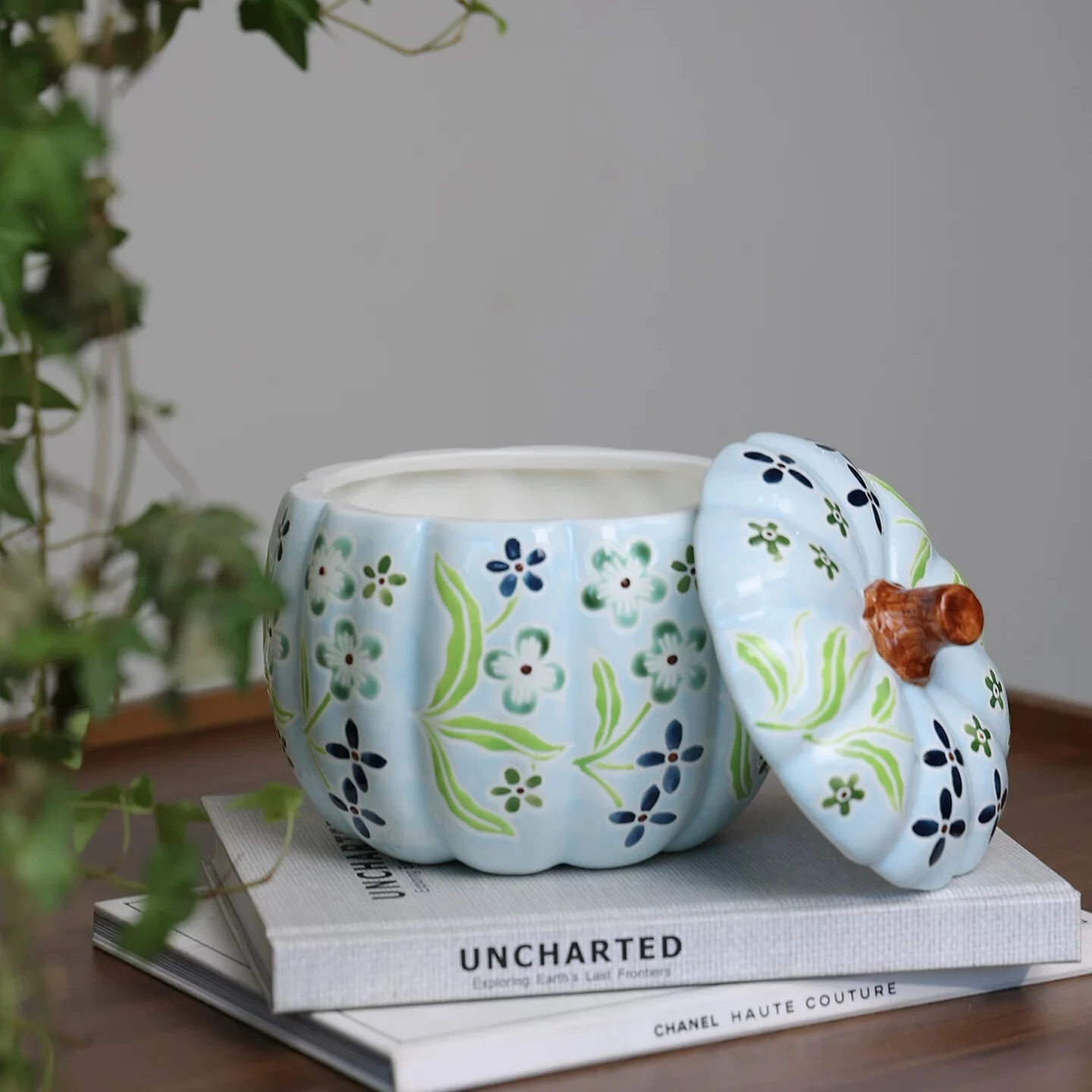 Artistic Pumpkin Shaped Ceramic Storage Box Desktop Organizer for Small Items