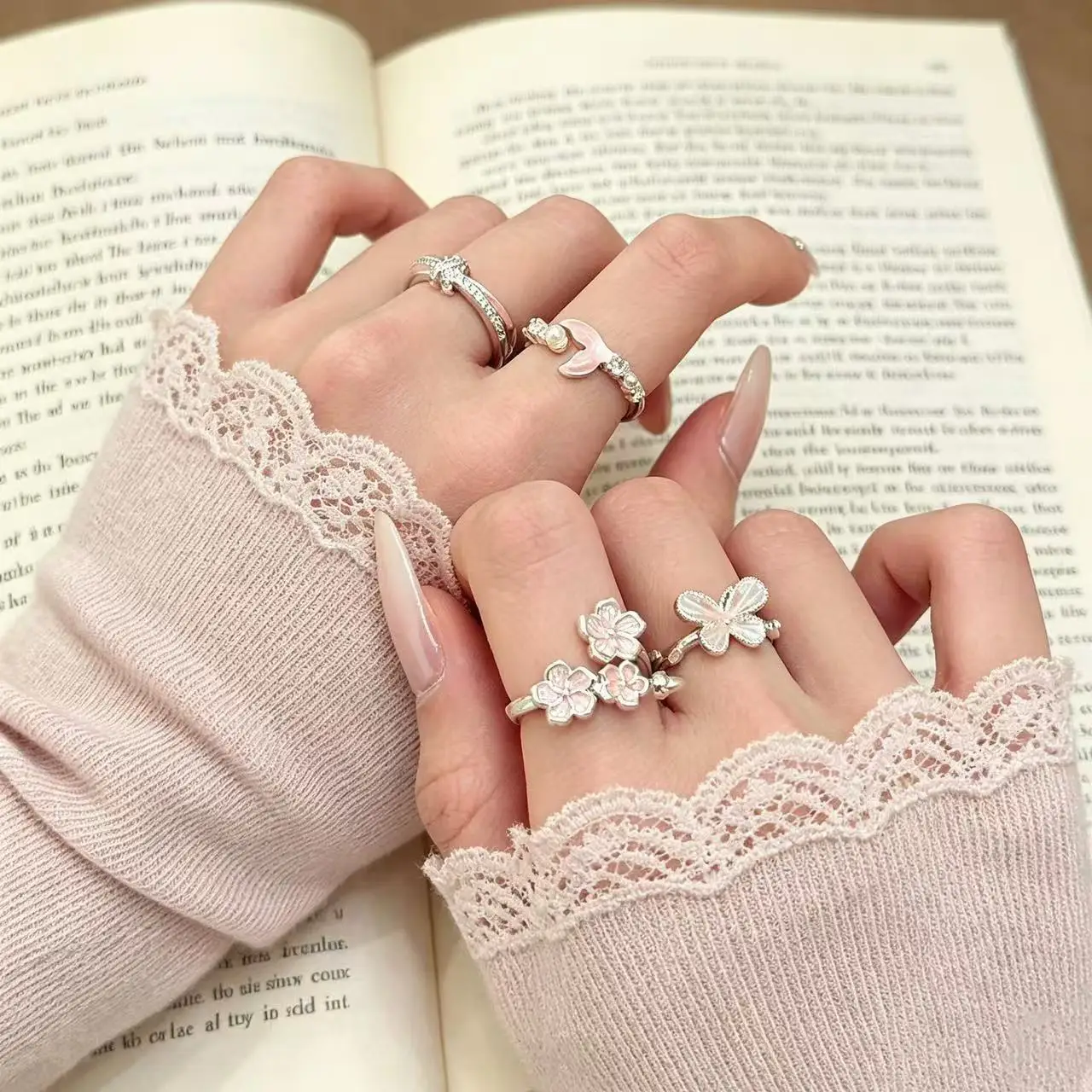 Ring Open Adjustable Gradient Butterfly Flower Silver Tone Alloy Minimalist Elegant Stackable Unique Daily Jewelry Women