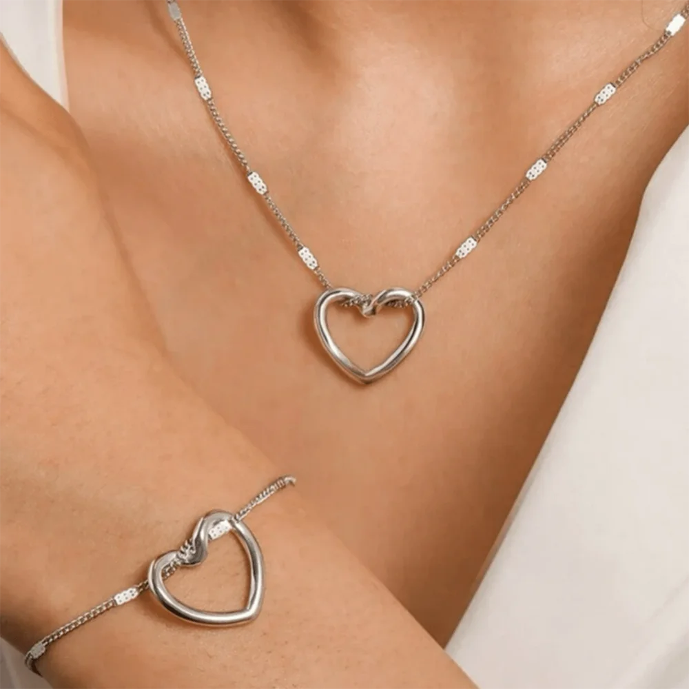 DOTIFI  Stainless Steel Hollow Heart Pendant Necklace Bracelet Jewelry Set Female Fashion Simple Commuter Jewelry Party Gifts