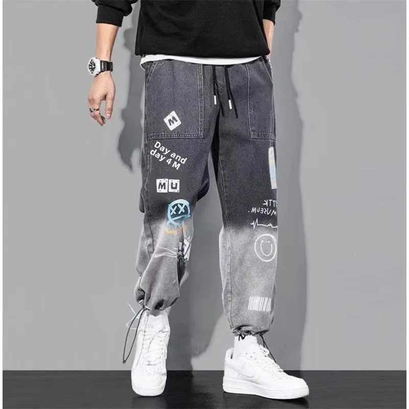 Trendy Hong Kong Style Loose Fit Streetwear Jeans For Men Casual Fashion Harajuku Printed Baggy Pants Fashionable Harem Trousers