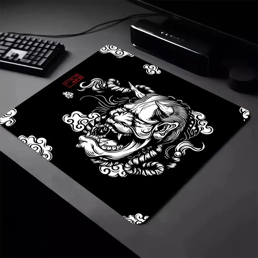Japanese Dragon Mouse Pad Square Computer Office Mousepad New Rubber Anti-slip Table Pads HD Gaming Keyboard Mousepads Desk Mat