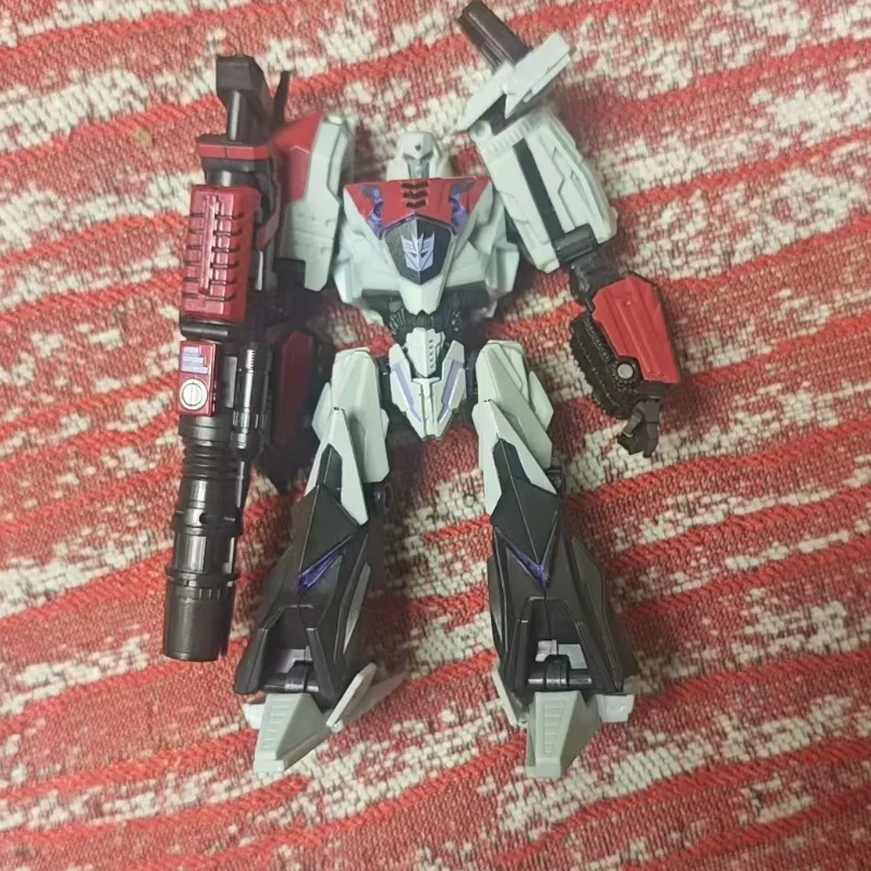 

Studio Megatron Transformer Robot Toy G1 Movie Cartoon Action Figure Anime Movable Model Doll Gift Original Collect figures