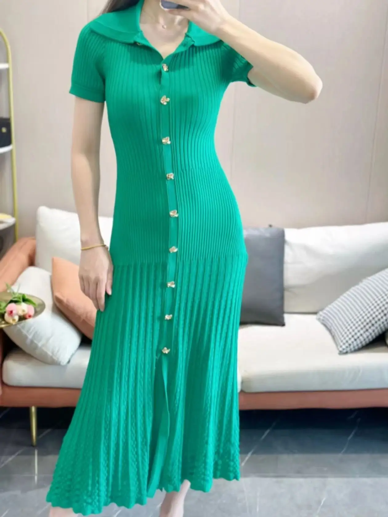 

Spring And Summer New Fashionable Temperament Commuting Single Breasted Knitted Women's Lapel Slim Fit Short Sleeved Dress