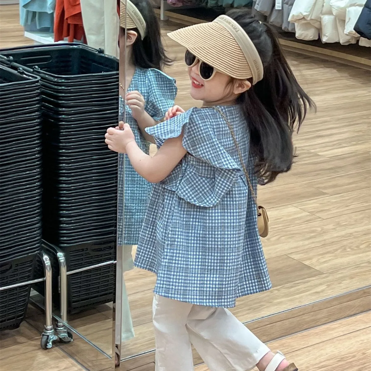 Children's Clothing 2024 Summer Korean Style Girl's Plaid Fly Sleeved Doll Shirt Fashionable and Stylish Careful Machine Shirt