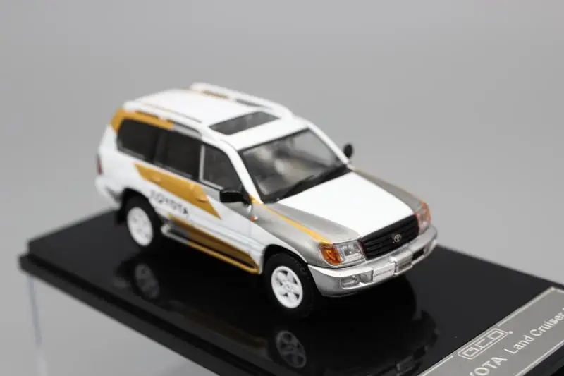 GCD 1:64 Land Cruiser LC100  Collection Metal Die-cast Simulation Model Cars Toys