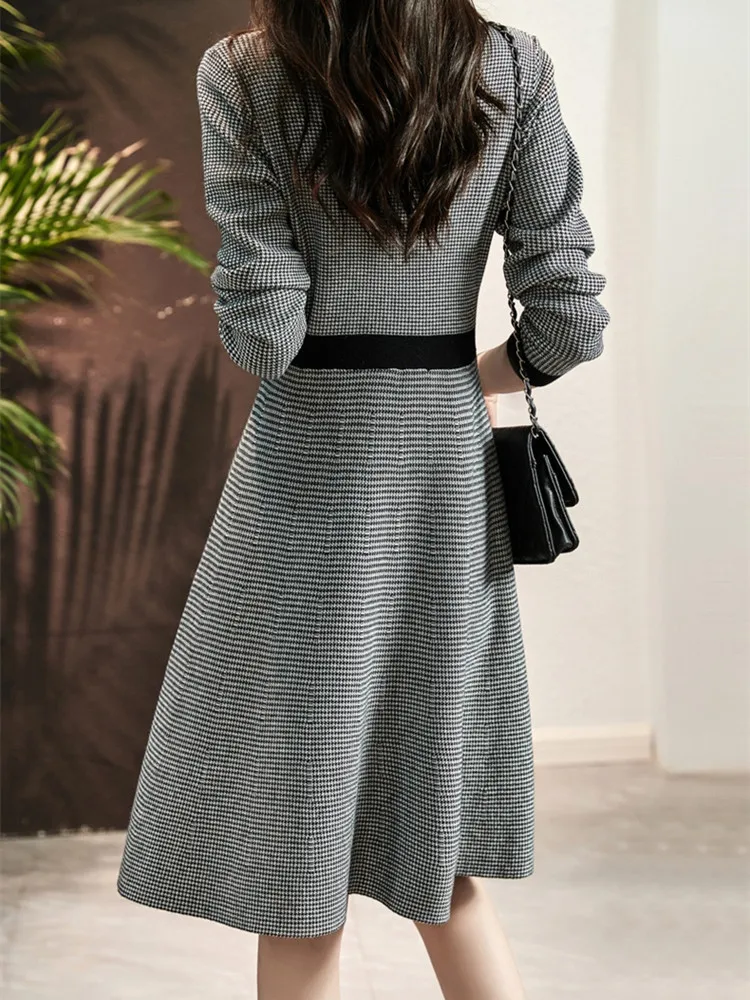 New Vintage Plaid Knitted Dress Women Elegant Autumn Winter O-neck Long Sleeve Slim Waist A-line Midi Sweater Dresses Vestidos