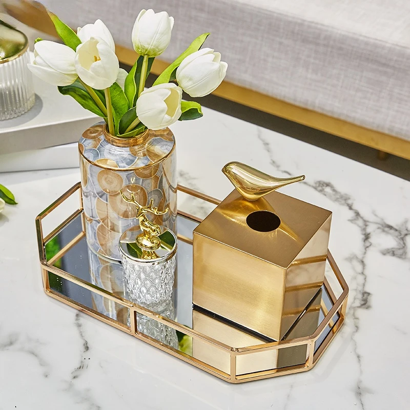 

European Brass Color Tissue Box Creative Geometric Animal Seat Type Storage Canister Home Decor Modern Living Room