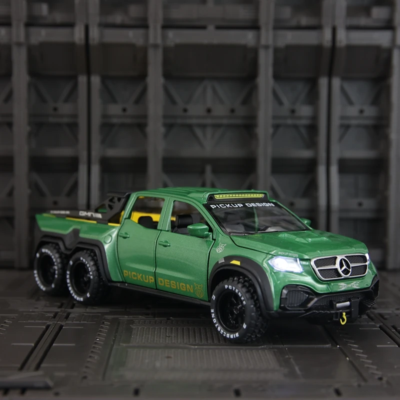 Simulación 1:28 Mercedes Benz Pickup aleación vehículo todoterreno modelo accesorios de coche puertas y tapas de motor maletero puede abrir