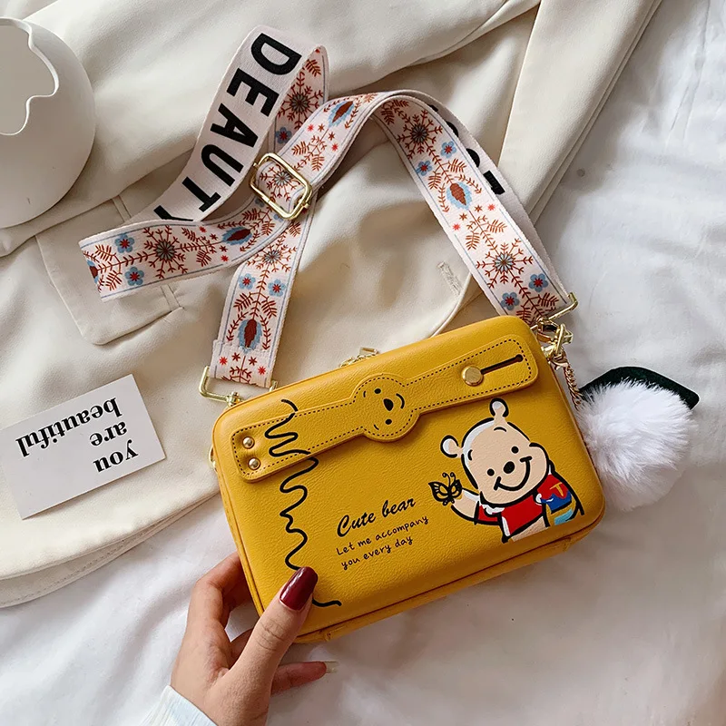 Disney Winnie The Pooh Messenger Bag Girl Crossbody Bag Lady Small Bag Cosmetic Kawaii Office Sketch Storage Bag Woman