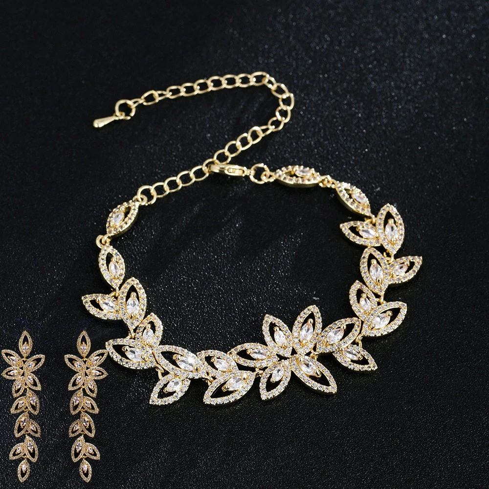 SUGO New Fashion Shiny Exquisite Luxury High Quality Zirconia Flower Earrings Bracelets Sets for Elegant Women Dinner Jewelry