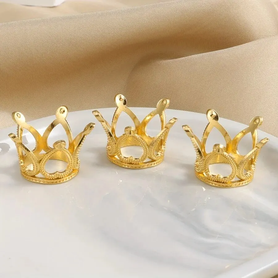 10 unids/bolsa Mini corona hueca cuentas con agujeros de Color dorado/plateado para anillos fabricación de joyería DIY accesorios artesanales hechos