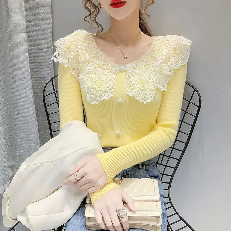 Doll Neck Women\'s 2024 Autumn and Winter New Spliced Lace Hollow Out Button Fashion Solid Color Casual Long Sleeved Knitted Top