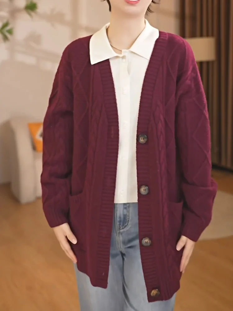 

Red Large Size Women's Faionable Knitwear V-Ne Slimming Versatile Autumn 2025 Premium Camere Top for Busin Commute