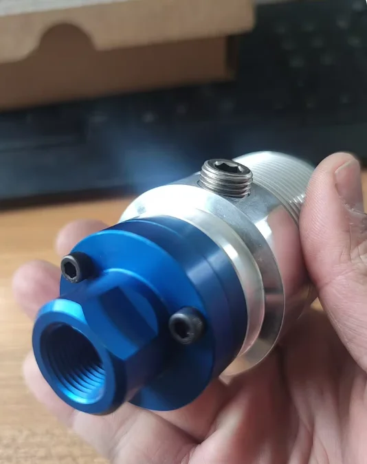 

Новый оригинальный поворотный шарнир Dubolin 1109-041-188 с внешней резьбой