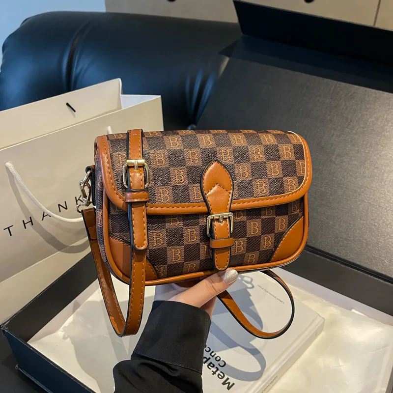 

2025 New Hot-Selling Premium Women's Small Square Bag - Trendy Textured Print, Versatile Crossbody
