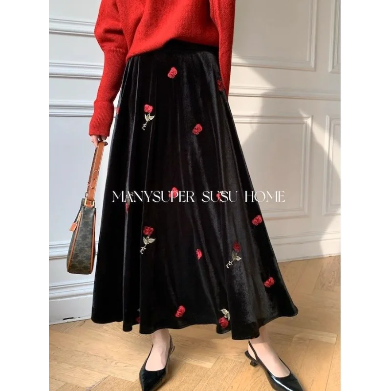 

Autumn Winter New Style Velvet Embroidered Temperament Niche A-line Umbrella Skirt Mid-length Skirt for Women