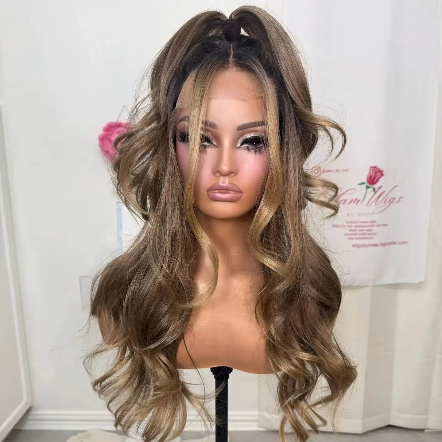 Soft 24 Inches Shadow Roots Honey Brown High Quality Glueless Wigs Highlights Long Length Body Wave Synthetic Lace Frontal Wigs